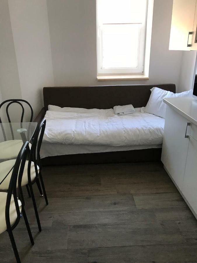 Neopolis Hotel Polyana  Eksteriør billede