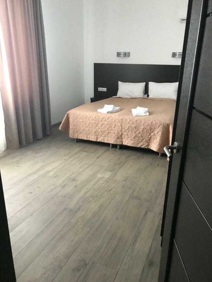 Neopolis Hotel Polyana  Eksteriør billede