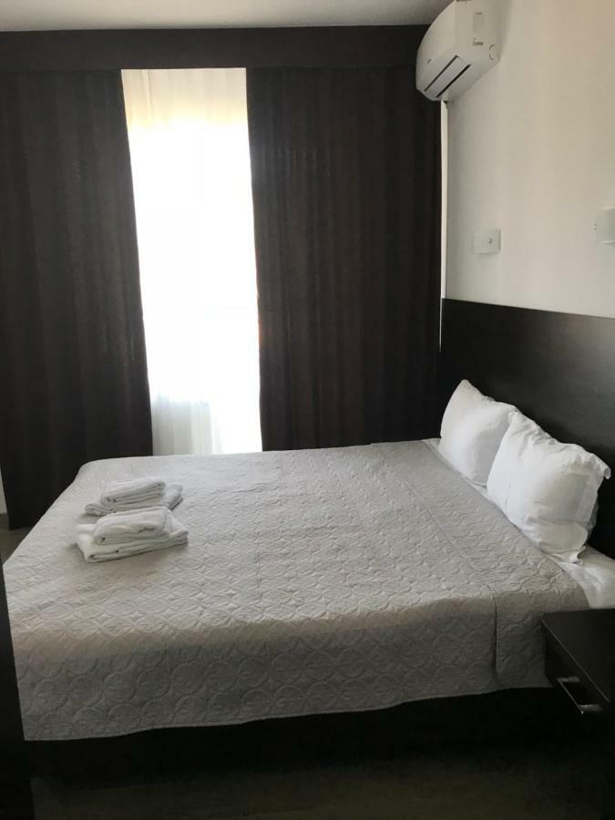 Neopolis Hotel Polyana  Eksteriør billede
