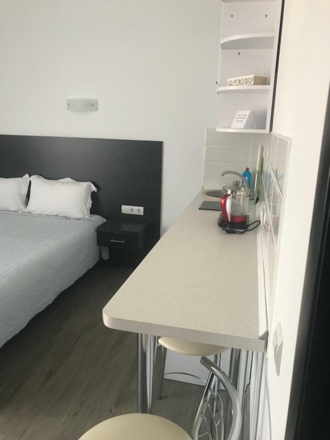 Neopolis Hotel Polyana  Eksteriør billede