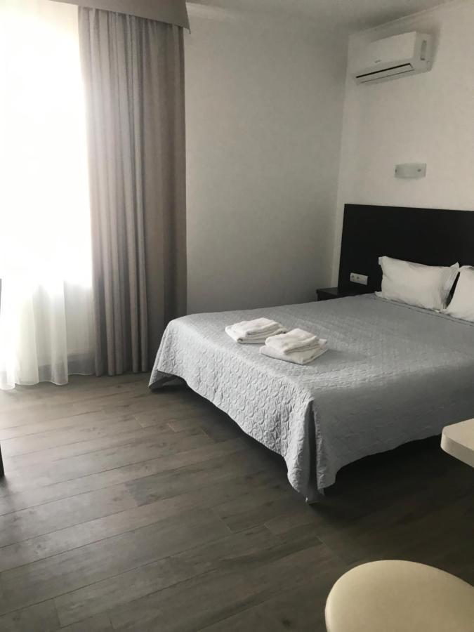 Neopolis Hotel Polyana  Eksteriør billede