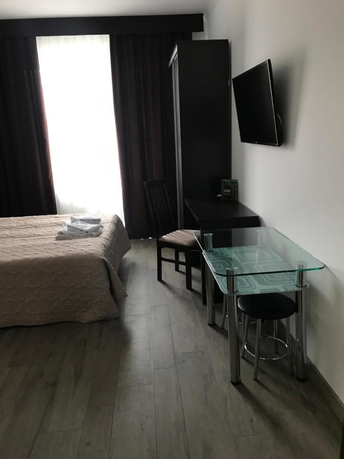 Neopolis Hotel Polyana  Eksteriør billede